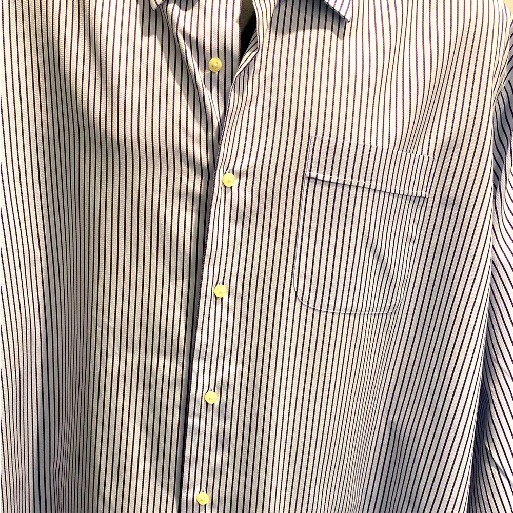 Tommy Bahama Men’s Shirt Size 18/34-35 Purple Stripes on White; Dress Attire - Picture 1 of 5
